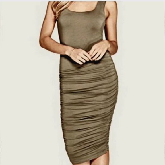 Marciano Los Angeles ruched sleeveless midi dress. Olive Green. Size S. - Picture 10 of 10